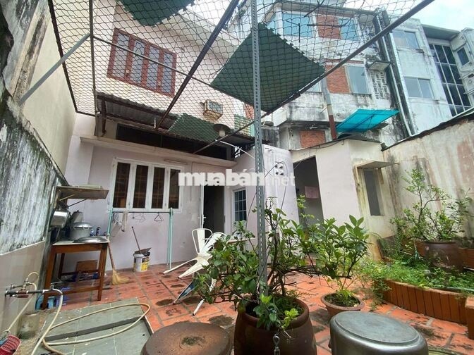BÁN HÀNG HIẾM NHÀ MẶT TIỀN BACU SÁT BIỂN