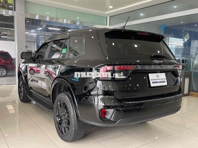 Ford Everest Sport 2026 Siêu Lướt 17.700km