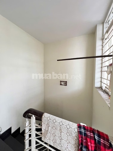 Cho thuê nhà mới đẹp Hẻm Xe 8m - Đường Nguyễn Đình Chiểu, P.5, Q.3