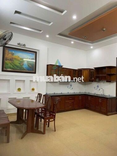 PHÙ HỢP LÀM NHÀ HÀNG COFFEE CHILL,CÙ CHÍNH LAN