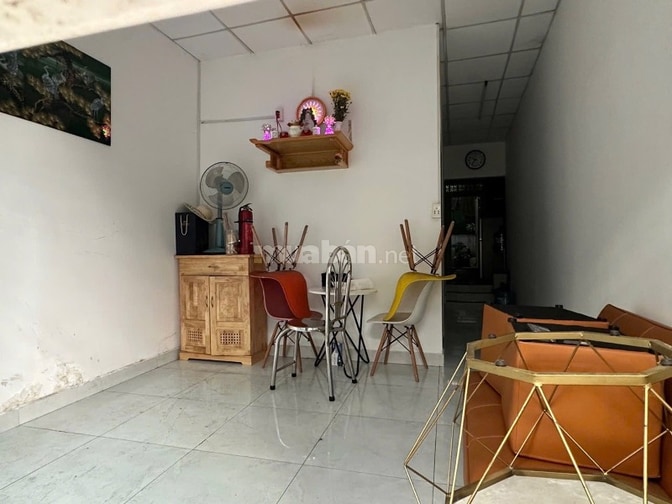 Huỳnh Văn Bánh Phú Nhuận, Hẻm 3m, nhà C4 ~60m2(4x14m) nở hậu, 2PN