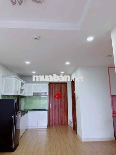 Cần bán gấp căn hộ 1 phòng ngủ, đầy đủ nội thất, dọn vào ở ngay
