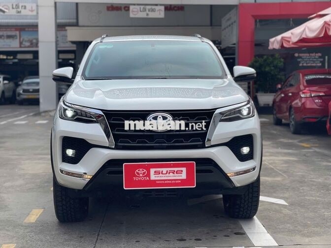 7 Chỗ, Dầu -  FORTUNER 2.4AT 2022 -CÓ BANK, GIÁ TL