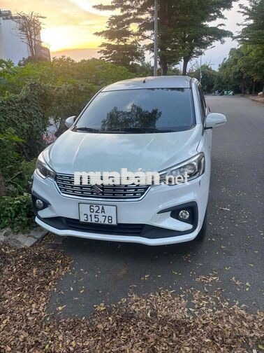 Suzuki Ertiga 2019 Trắng 7 chỗ