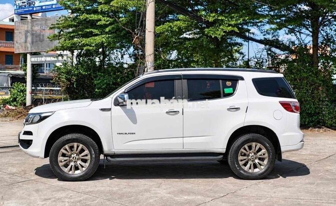 Chevrolet Trailblazer 1.8 LTZ 2018 Trắng