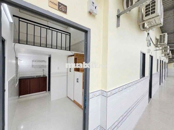 Phòng Duplex Ban Công Cho Thuê Gần Đầm Sen_Hồng Bàng CS2_Sẵn Máy Lạnh