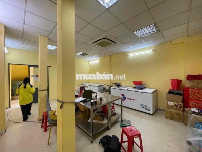MẶT BẰNG KINH DOANH ĐA NGÀNH NGHỀ, 6x30m2 MẶT TIỀN NGUYỄN THỊ THẬP Q7