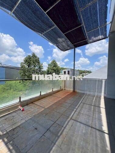 Chuyển công tác Bán nhà riêng tại Lavender City, 2,59 tỷ, 180m2,