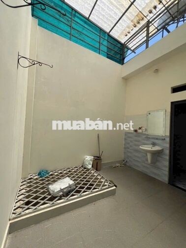 Chuyển công tác Bán nhà riêng tại Lavender City, 2,59 tỷ, 180m2,