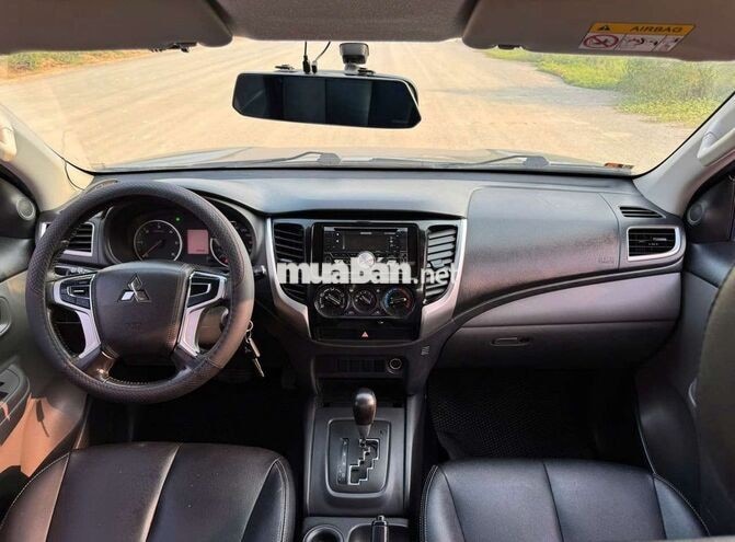 Mitsubishi Triton GLX 4x2AT 2017 Số Tự động k lỗi