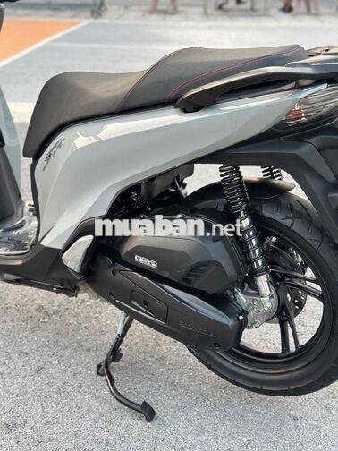 SH 125 From 2018 Xám Xi Măng