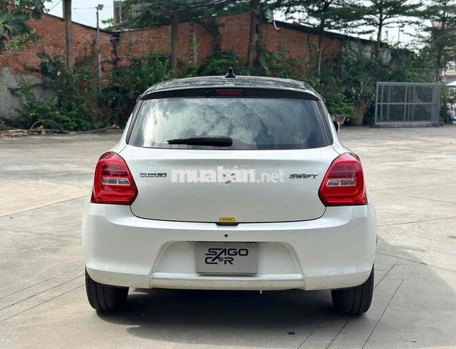 Suzuki Swift GLX 2019 Trắng 50.000 km