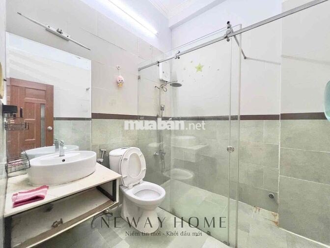Khai trương nhà mới studio ban công full nội thất gần nhà thờ Nam Hải