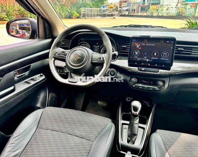 Suzuki XL7 1.5 AT 2023 Đen Tự động