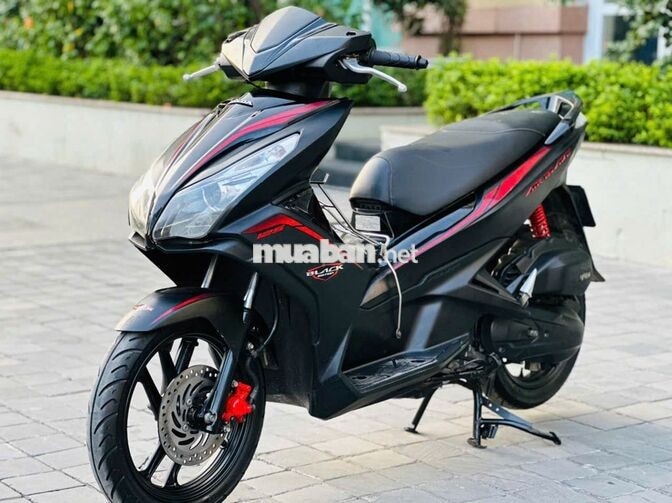 Honda Air Blade 125 2015  chính chủ xe đẹp êm ái 