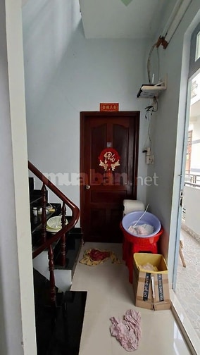 Nhà 1 trệt 2 lầu 2 mặt tiền 6m và 3.5m hẻm xe hơi vào nhà