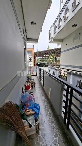 Nhà 1 trệt 2 lầu 2 mặt tiền 6m và 3.5m hẻm xe hơi vào nhà