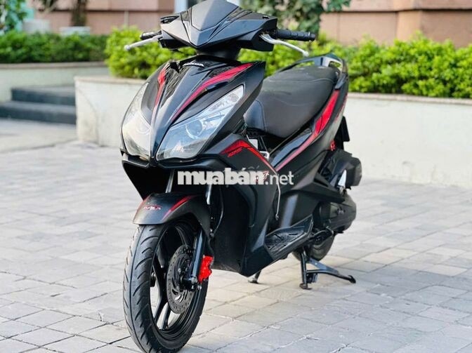 Honda Air Blade 125 2015  chính chủ xe đẹp êm ái 