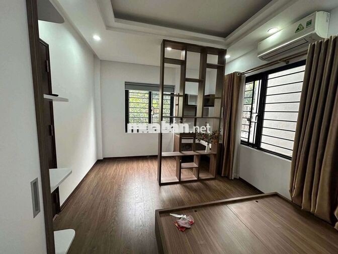  PHỐ TRẠM –NHÀ 5 TẦNG FULL ĐỒ, Ô TÔ 7 CHỖ VÀO CỬA – CHỈ 10 TRIỆU/THÁNG