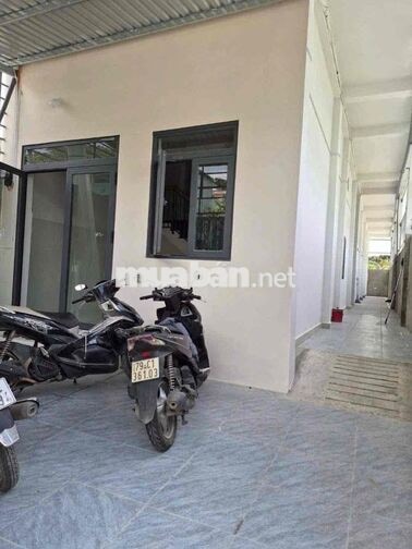 Cho Thuê Nhà Trệt Lầu Gần Làng Đại Học Tp HCM