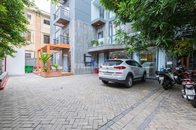 Bán toà VP Q1, MT Nguyễn Văn Thủ, 8 tầng, DT sàn 3325m2, HĐT 770tr/th