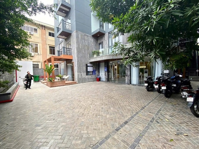 Bán toà VP Q1, MT Nguyễn Văn Thủ, 8 tầng, DT sàn 3325m2, HĐT 770tr/th