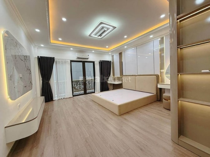 BÁN NHÀ PHÂN LÔ TÔ VĨNH DIỆN LÔ GÓC 7 TẦNG THANG MÁY