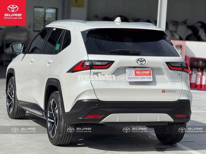 Toyota Yaris Cross SUV 2024 siêu lướt
