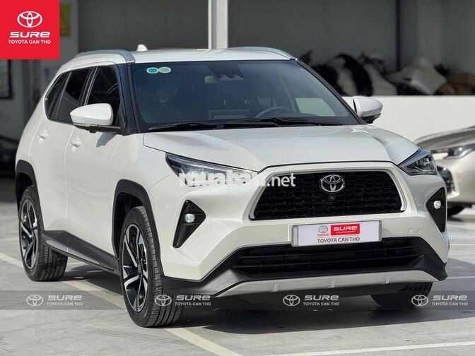 Toyota Yaris Cross SUV 2024 siêu lướt