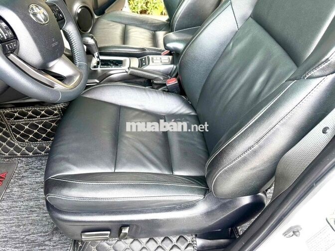 Toyota Fortuner 2022 AT full dầu 7 chỗ cực đẹp