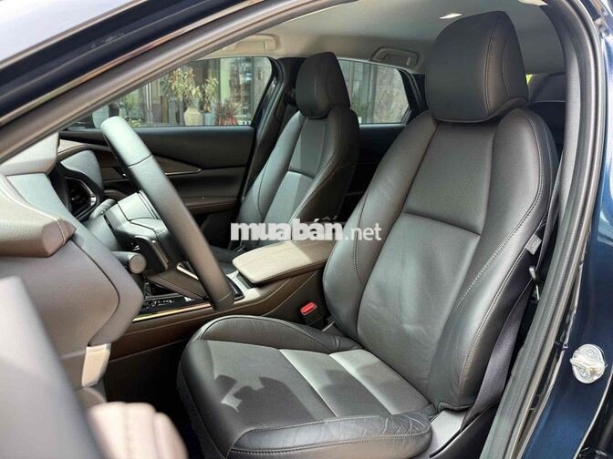 Mazda Cx30 Luxury sx 2023 26.000km