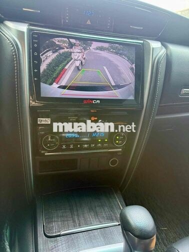 Toyota Fortuner 2022 AT full dầu 7 chỗ cực đẹp