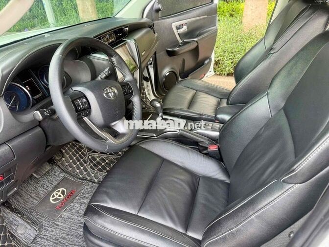 Toyota Fortuner 2022 AT full dầu 7 chỗ cực đẹp