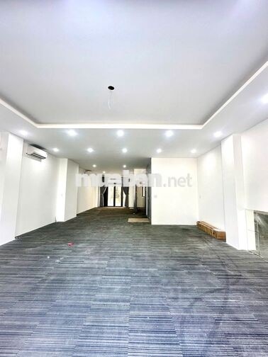 Cho thuê tầng trệt và lầu 1  phù hợp vừa ở làm văn phòng công ty