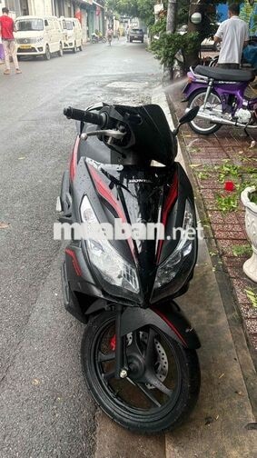 Honda Air Blade 125Fi Đen