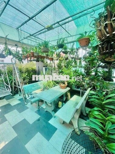 CHO THUÊ NHÀ HẺM 520 QL13 ĐỐI DIỆN VẠN PHÚC. TRỆT 2LẦU 5PN 3WC SÂN OTO