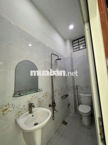 Bán nhà 3,45 x 14,65m, 4 tầng, hẻm 4m đường Phú Định, P.16, Q.8