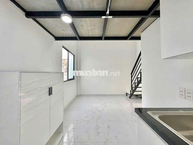 MỚI XÂY GIÁ RẺ GẦN NGÃ TƯ THỦ ĐỨC UTE - HUB - HUTECH E THỦ ĐỨC.