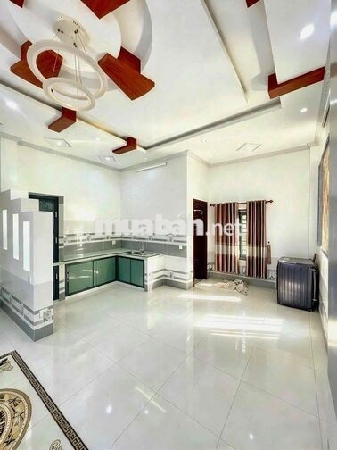 NHÀ TRỆT LẦU TRỤC CHÍNH HẺM 4,5M GẦN CỤM BV LỚN TP CẦN THƠ