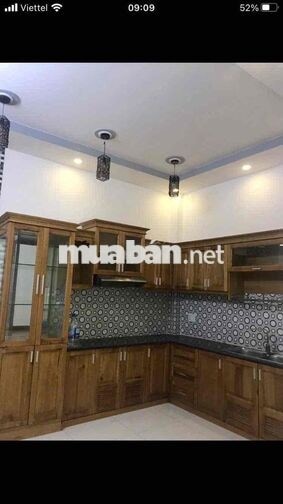 Âu Dương Lân 4 Tầng Cách MT Tạ Quang Bửu 20m , DTSD;245m Sổ Hồng