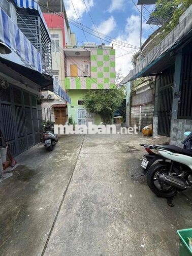 Âu Dương Lân 4 Tầng Cách MT Tạ Quang Bửu 20m , DTSD;245m Sổ Hồng