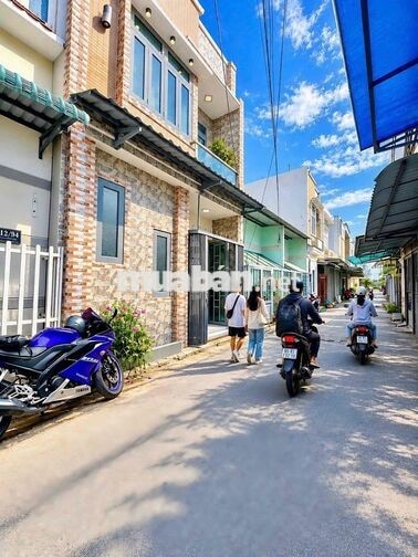 NHÀ TRỆT LẦU TRỤC CHÍNH HẺM 4,5M GẦN CỤM BV LỚN TP CẦN THƠ