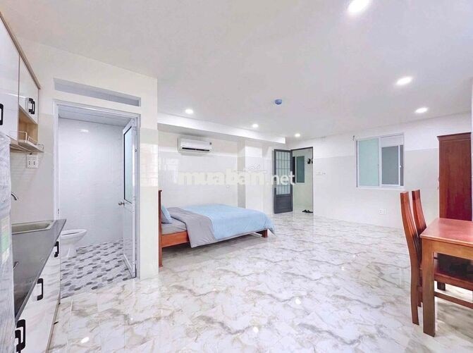 CHO THUÊ PHÒNG XINH THANG MÁY NGAY CẦU CHỮ Y Q5
