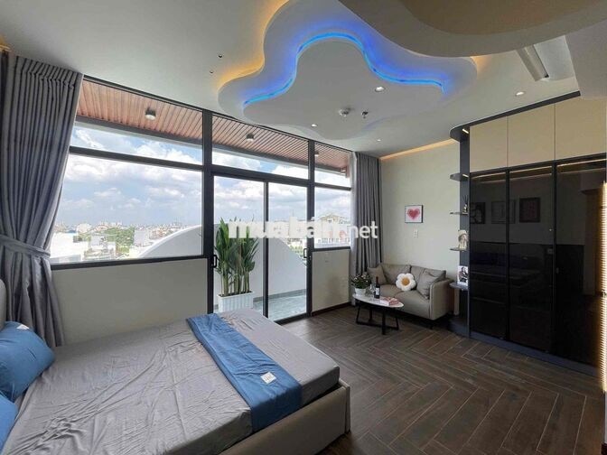 Studio Cửa Sổ Trời Full Nội Thất Có Bếp Từ  Ngay Phạm Văn Bạch