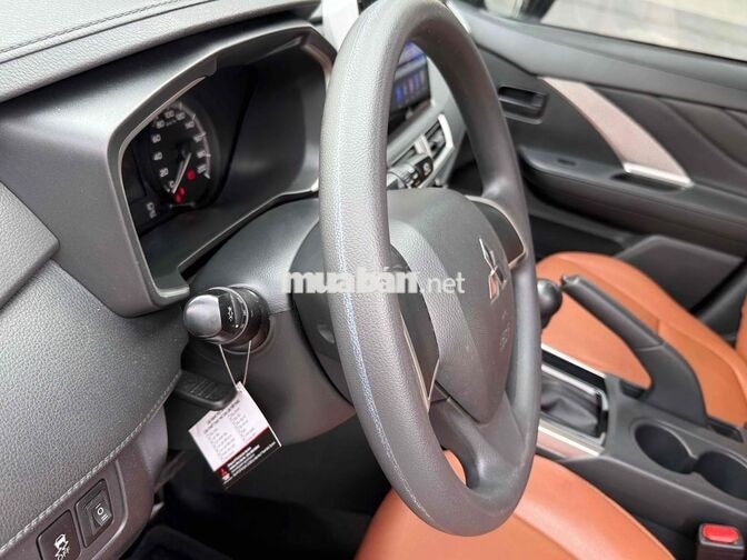 Mitsubishi Xpander 1.5 Số sàn 2021 Trắng