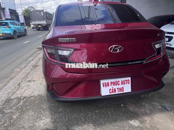 Hyundai Grand i10 1.2 Đỏ 28227 km