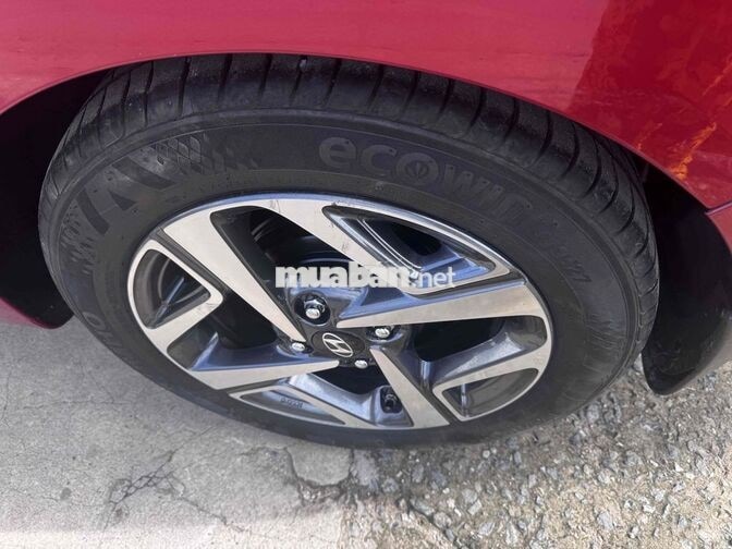 Hyundai Grand i10 1.2 Đỏ 28227 km