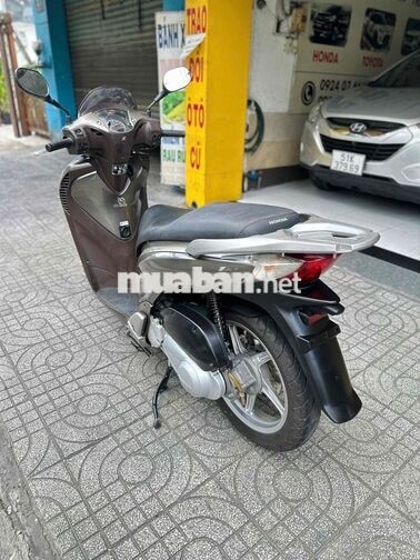 Honda SH 125 mẫu Ý Nâu
