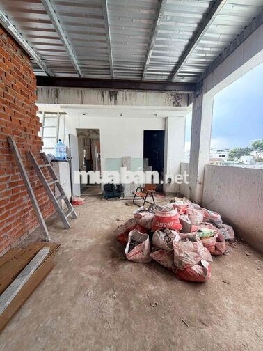 🔥 CHO THUÊ CĂN HỘ NGUYỄN TRÃI, PHƯỜNG CHỢ LỚN – 2PN FULL NỘI THẤT,