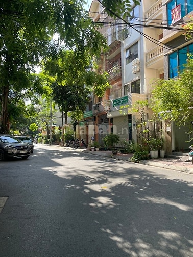 Cho thuê nhà riêng gần phố Trung kính